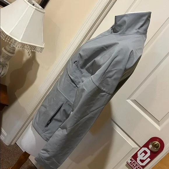 Cotopaxi Gray Women's Kinsa Soft shell Jacket. Size Small. NEW. Gray